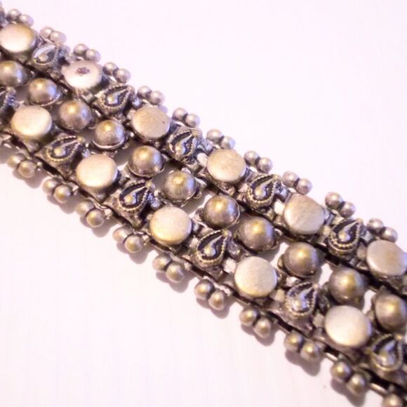 Boho Eastern Inspired Chunky Silver Tone Bracelet - Picture 2 of 4